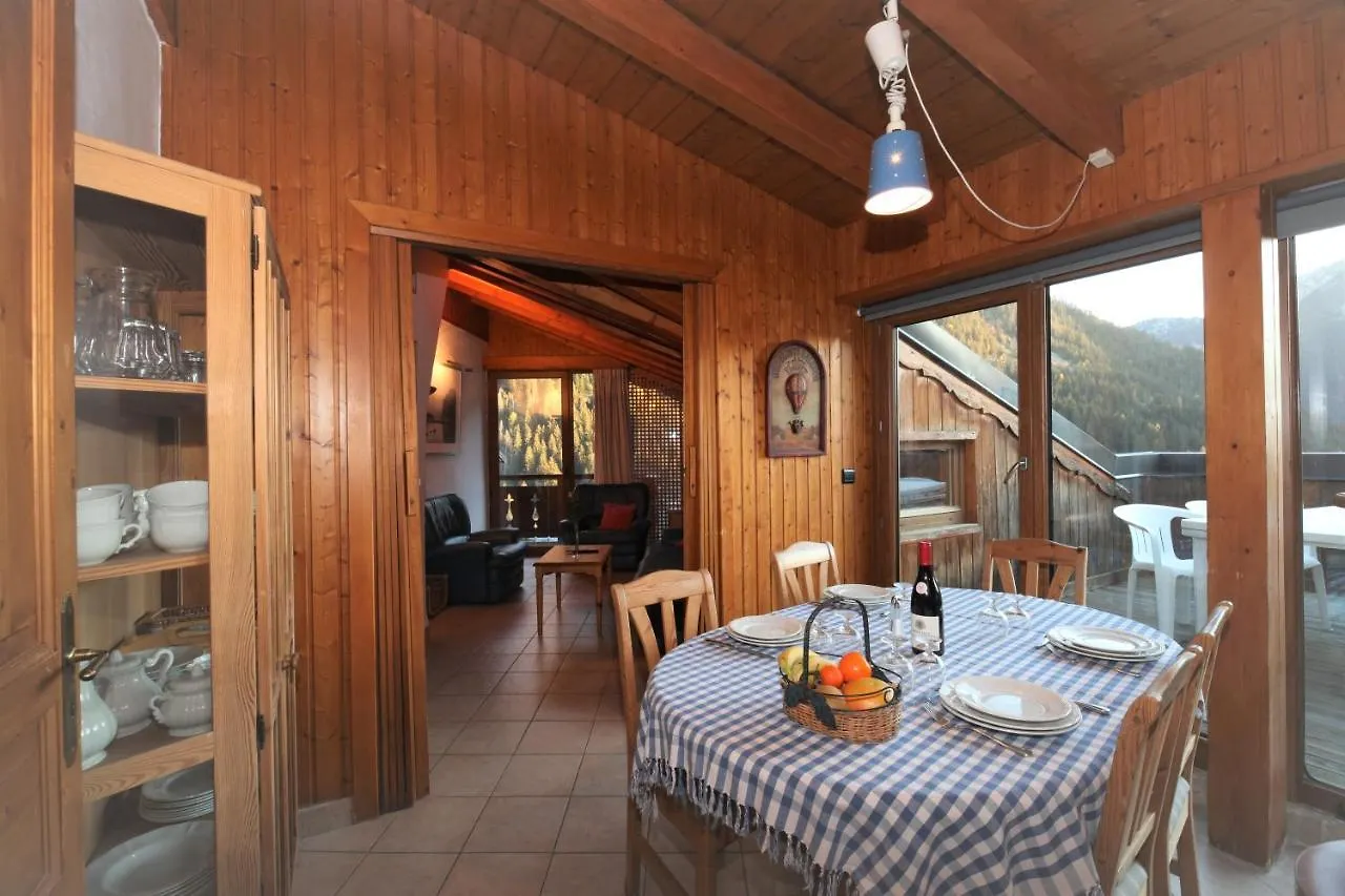 Apartmán Chalet Bouquetin- Cerf La Plagne 0*,  Francie