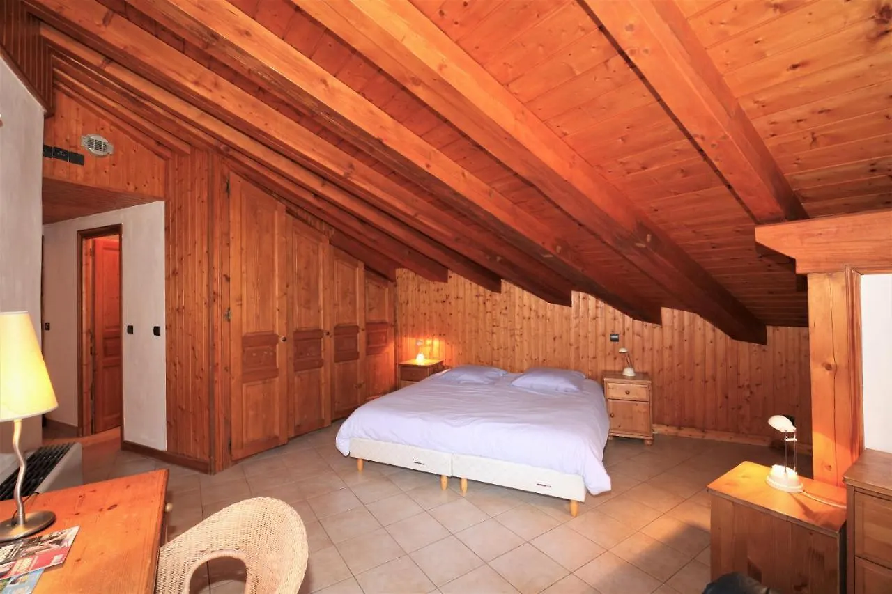 Chalet Bouquetin- Cerf Apartment La Plagne France